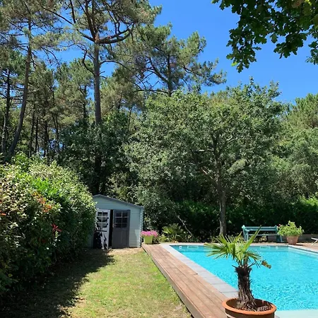 Maison Avec Acces Direct Pistes Cyclables, Piscine Et Jacuzzi Villa