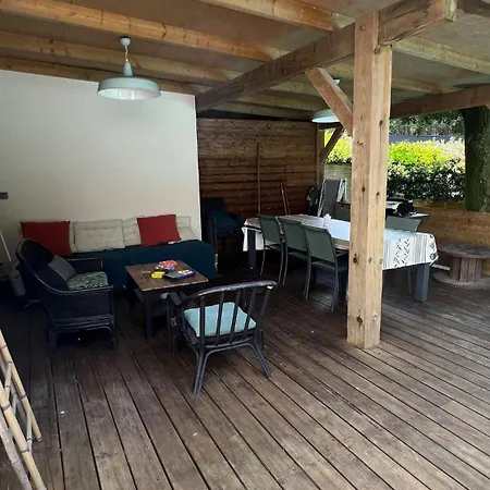 Maison Avec Acces Direct Pistes Cyclables, Piscine Et Jacuzzi