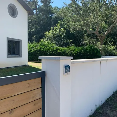 Maison Avec Acces Direct Pistes Cyclables, Piscine Et Jacuzzi * Ondres